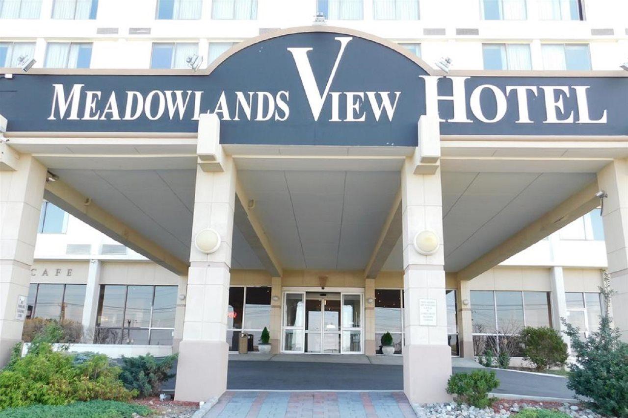 Ramada By Wyndham North Bergen Hotel Eksteriør billede