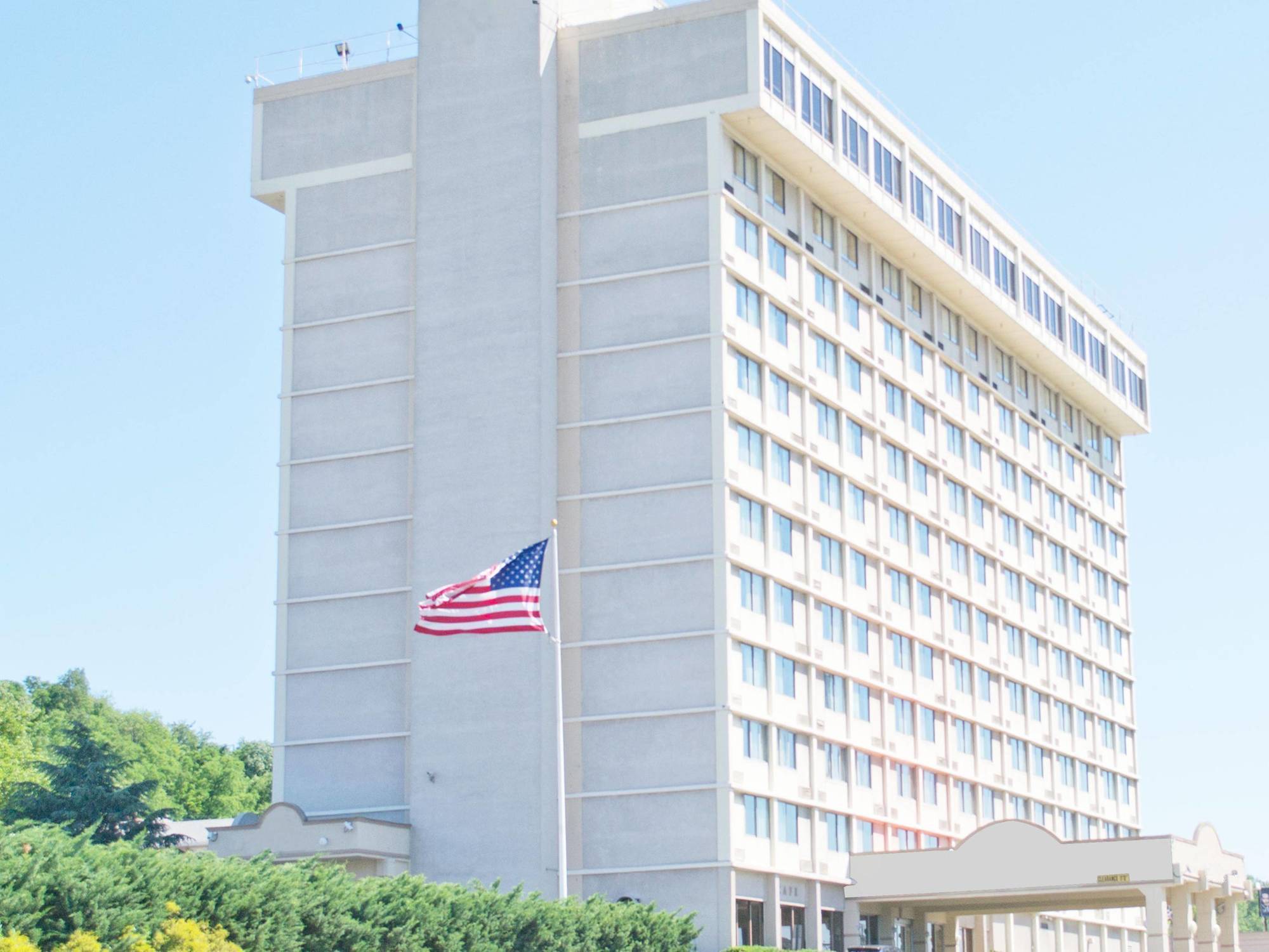 Ramada By Wyndham North Bergen Hotel Eksteriør billede